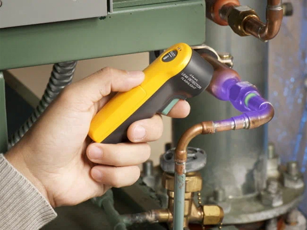 Поиск утечек фреона в системе кондиционирования