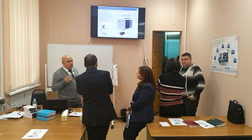 Емильянов Николай на семинаре в городе Коврове по оборудованию Dantex семинар по оборудованию Dantex